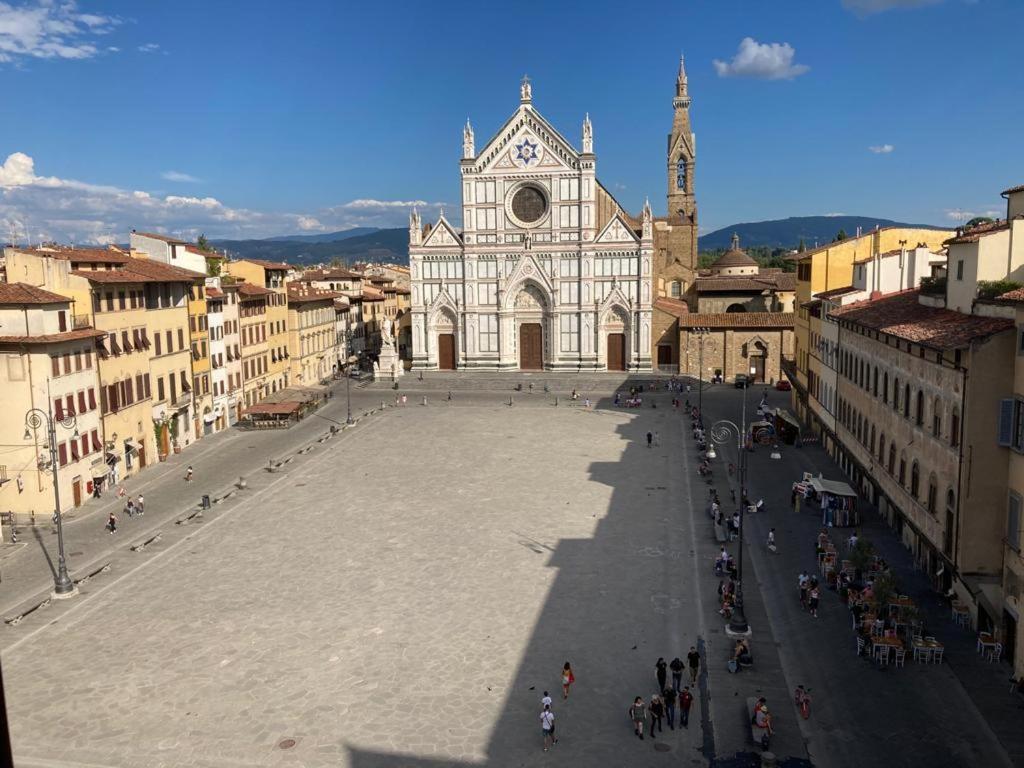 Attico In Piazza Santa Croce Apartment Florence Exterior photo
